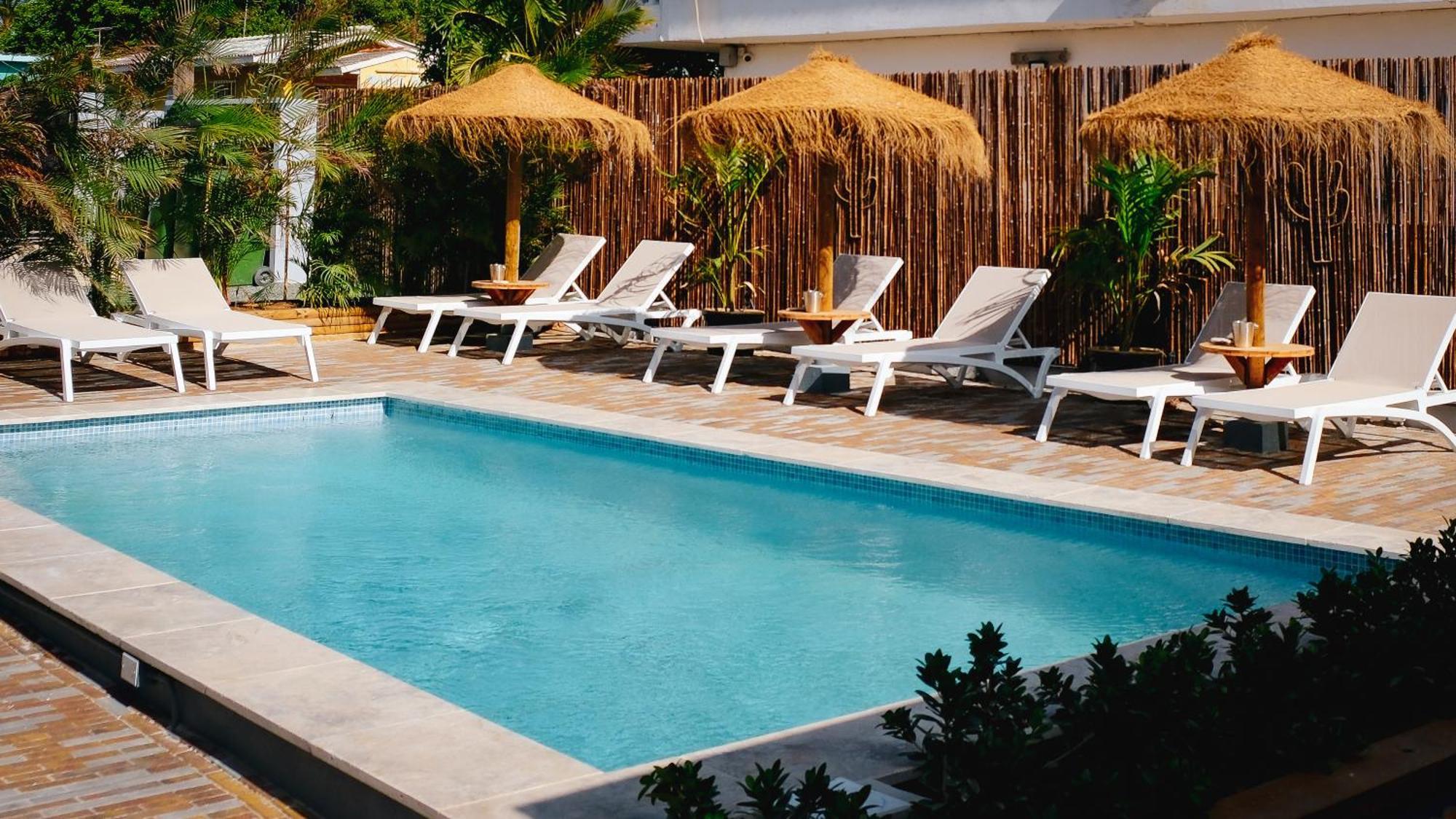 Tiki Blou - Mini Resort Centraal Gelegen Tussen Mambo Beach & Jan Thiel Willemstad Exterior photo